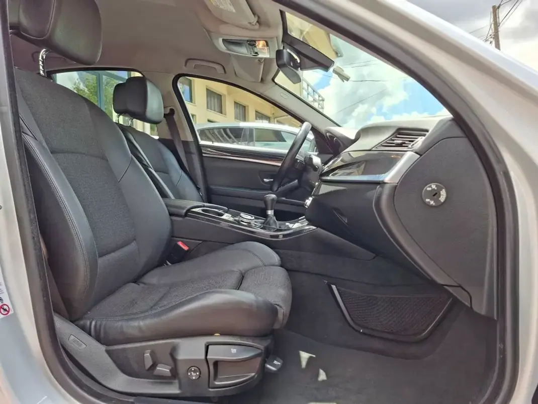BMW 530e 2010 - 13500 EUR, 335567 km - AUTO.MOTO.pt - 335567km - foto 21 de 27