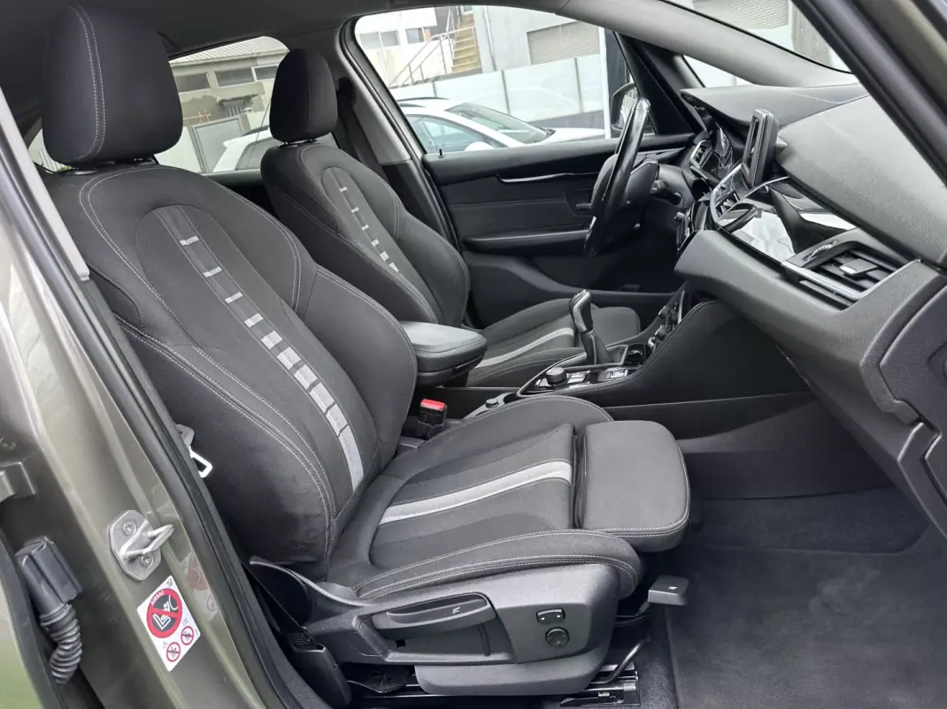 BMW 218 Active Tourer 2016 - 14900 EUR, 190000 km - AUTO.MOTO.pt - 190000km - foto 55 de 58