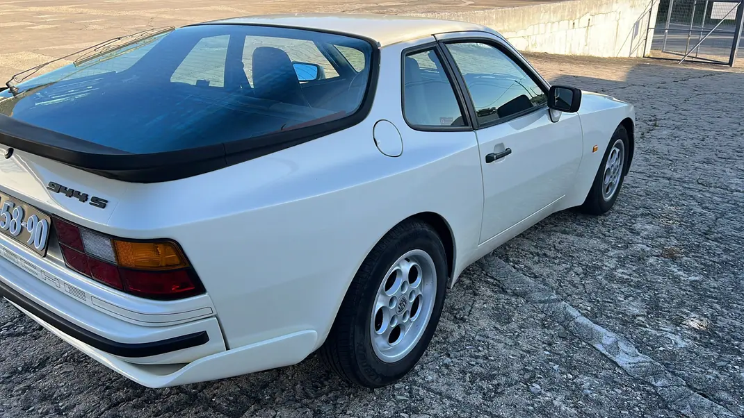 Porsche 944 1988 - 27500 EUR, 175000 km - 175000km - foto 3 de 12