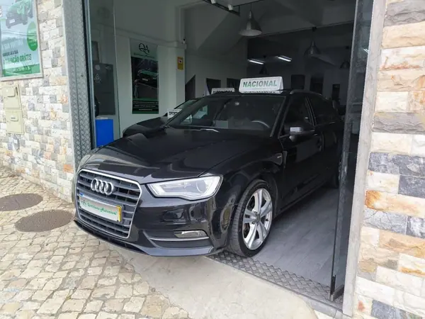 Audi A3 Sportback 2013 - 14950 EUR, 255105 km - AUTO.MOTO.pt - 255105km - foto 54 de 60