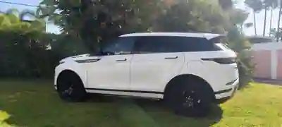 Land Rover Range Rover Evoque 2023 - 39990 EUR, 51000 km - foto 3 de 14