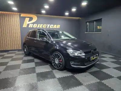 Volkswagen Golf 2013 - 14500 EUR, 180000 km - AUTO.MOTO.pt - 180000km - foto 15 de 18
