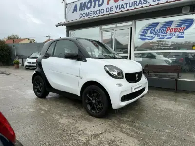 Smart Fortwo Cabrio 2016 - 10980 EUR, 90000 km - AUTO.MOTO.pt - 90000km - foto 15 de 15