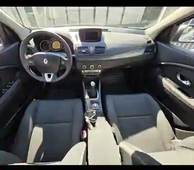 Renault Mégane Sport Tourer 2010 - 5300 EUR, 191600 km - foto 5 de 11