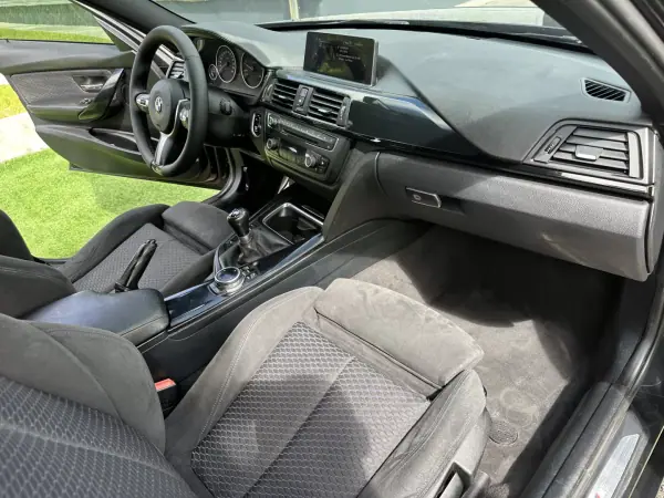 BMW 318 2014 - 11900 EUR, 350000 km - AUTO.MOTO.pt - 350000km - foto 48 de 60
