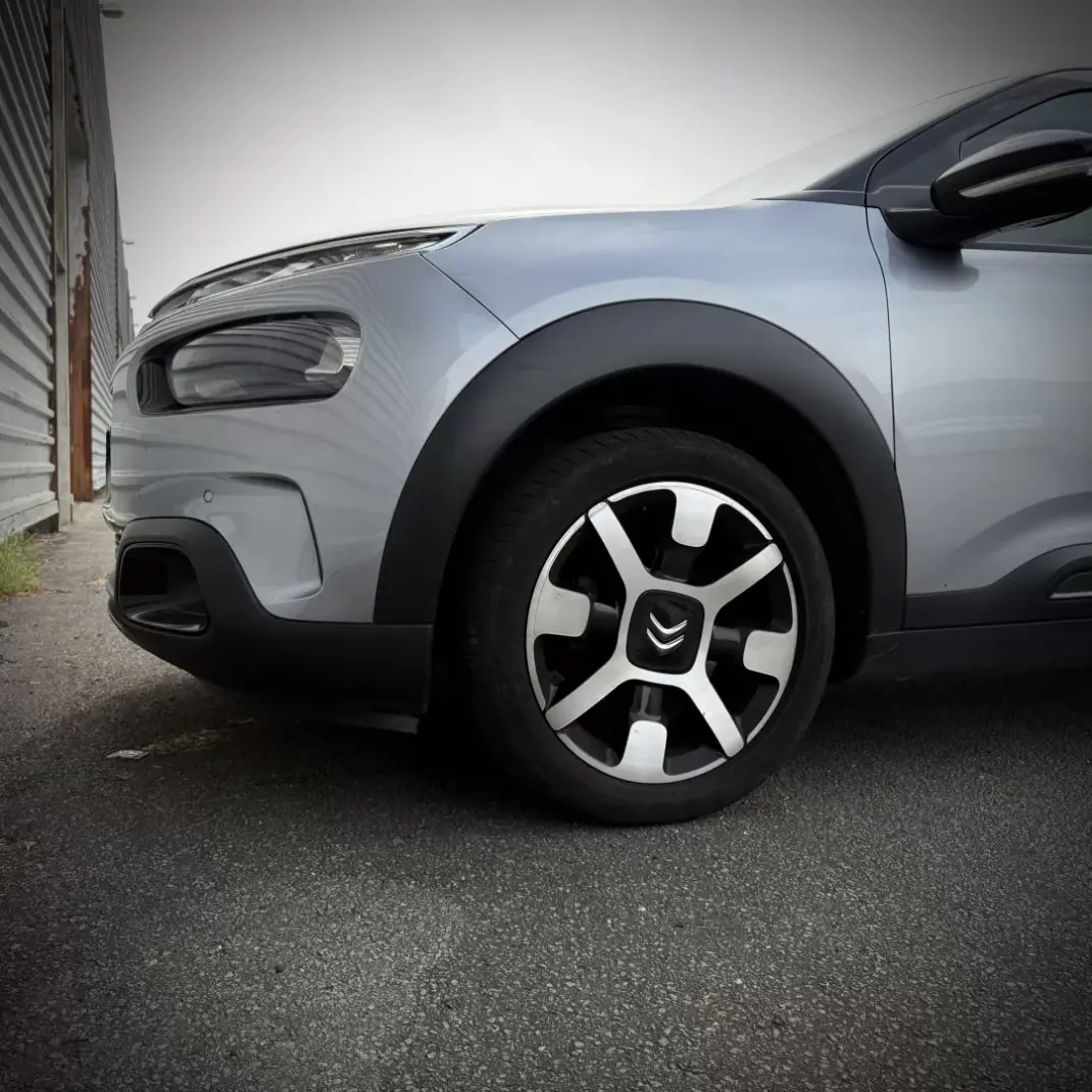 Citroën C4 Cactus 2018 - 11900 EUR, 114000 km - 114000km - foto 11 de 22