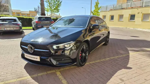 Mercedes-Benz CLA 250 AMG Line 2021 Híbrido Plug-In — 110 000 km Mercedes-Benz CLA 250 2021
