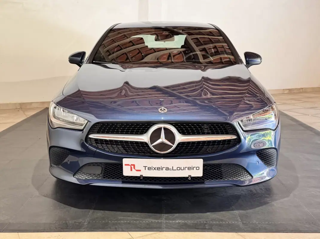 Mercedes-Benz CLA 200 2022 - 27500 EUR, 65247 km - 65247km - foto 2 de 24
