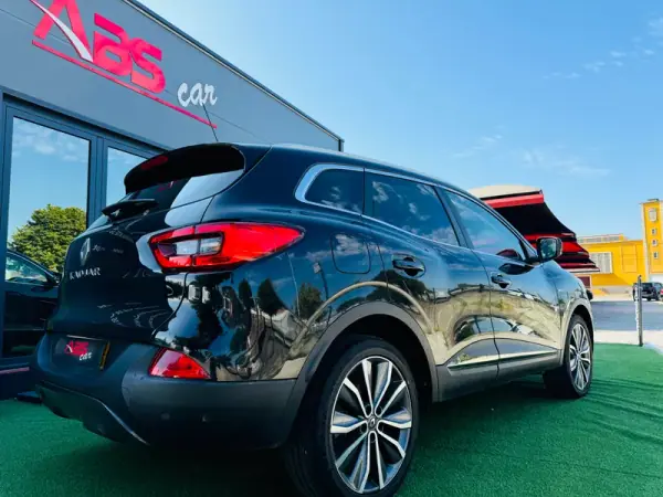 Renault Kadjar 2016 - 18000 EUR, 105000 km - AUTO.MOTO.pt - 105000km - foto 12 de 32