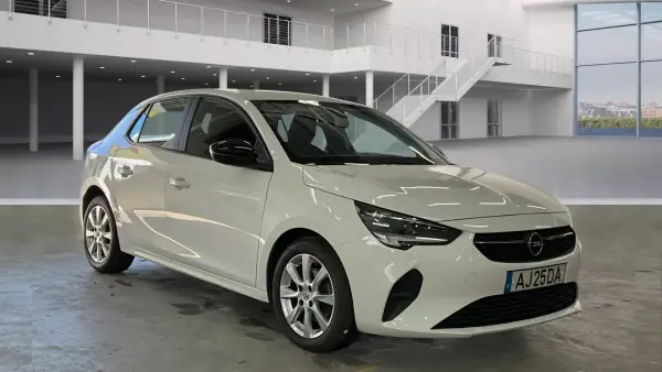 Opel Corsa 2021 - 13499 EUR, 96121 km - AUTO.MOTO.pt - 96121km - foto 4 de 21