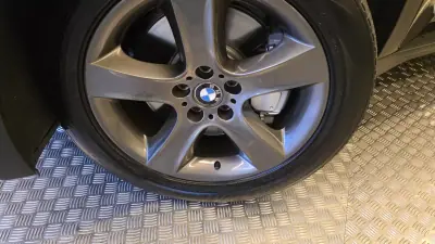 BMW X5 2008 - 14900 EUR, 273516 km - AUTO.MOTO.pt - 273516km - foto 28 de 51