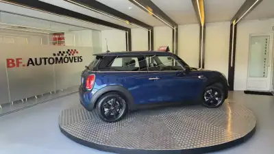 MINI One 2014 - 10900 EUR, 209521 km - AUTO.MOTO.pt - 209521km - foto 7 de 48