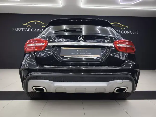 Mercedes-Benz GLA 200 2014 - 22950 EUR, 245585 km - AUTO.MOTO.pt - 245585km - foto 14 de 45