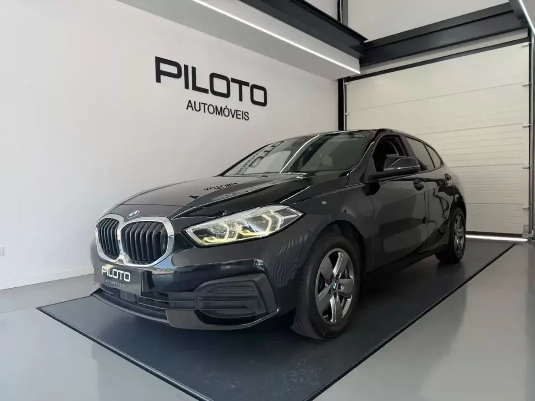 BMW 116 2021 - 18990 EUR, 126816 km - AUTO.MOTO.pt - 126816km - foto 1 de 30
