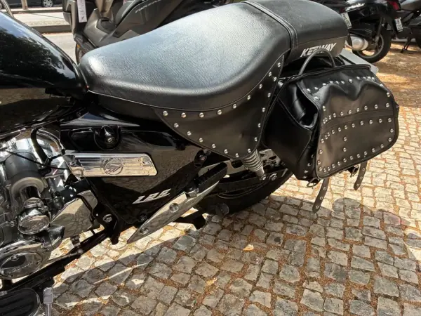 2017 - 1850 EUR, 10145 km - AUTO.MOTO.pt - 10145km - foto 11 de 13