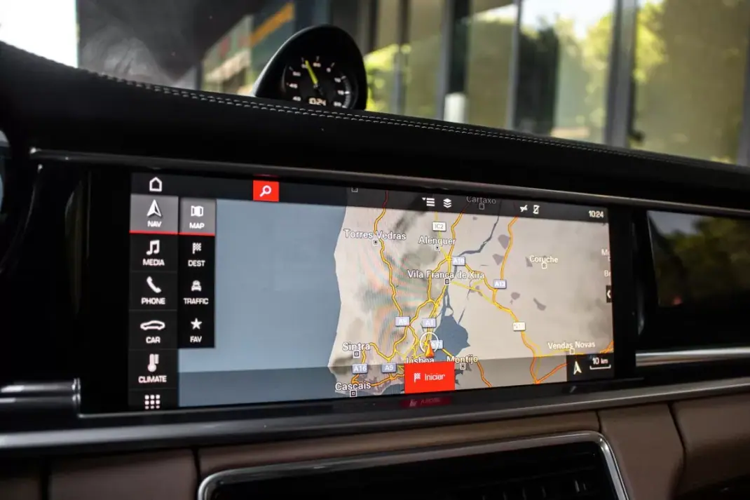 Porsche Panamera 2020 - 79990 EUR, 128249 km - 128249km - foto 42 de 48