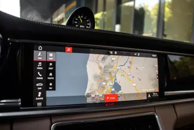 Porsche Panamera 2020 - 79990 EUR, 128249 km - 128249km - foto 42 de 48