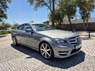 Mercedes-Benz C 220 2012 - 14900 EUR, 290081 km - AUTO.MOTO.pt - 290081km - foto 33 de 36