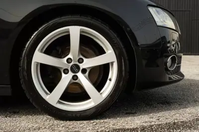 Audi A5 Sportback 2009 - 11900 EUR, 270425 km - AUTO.MOTO.pt - 270425km - foto 3 de 25