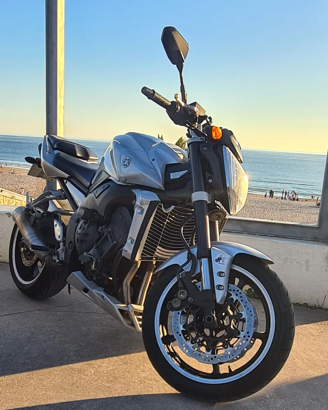 Yamaha FZ1-N 2009 - 4500 EUR, 77000 km - 77000km - foto 3 de 11