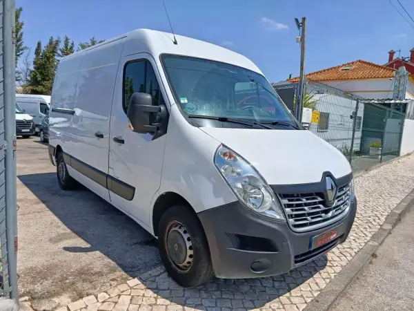 Renault Master 2019 - 19000 EUR, 83500 km - AUTO.MOTO.pt - 83500km - foto 6 de 28