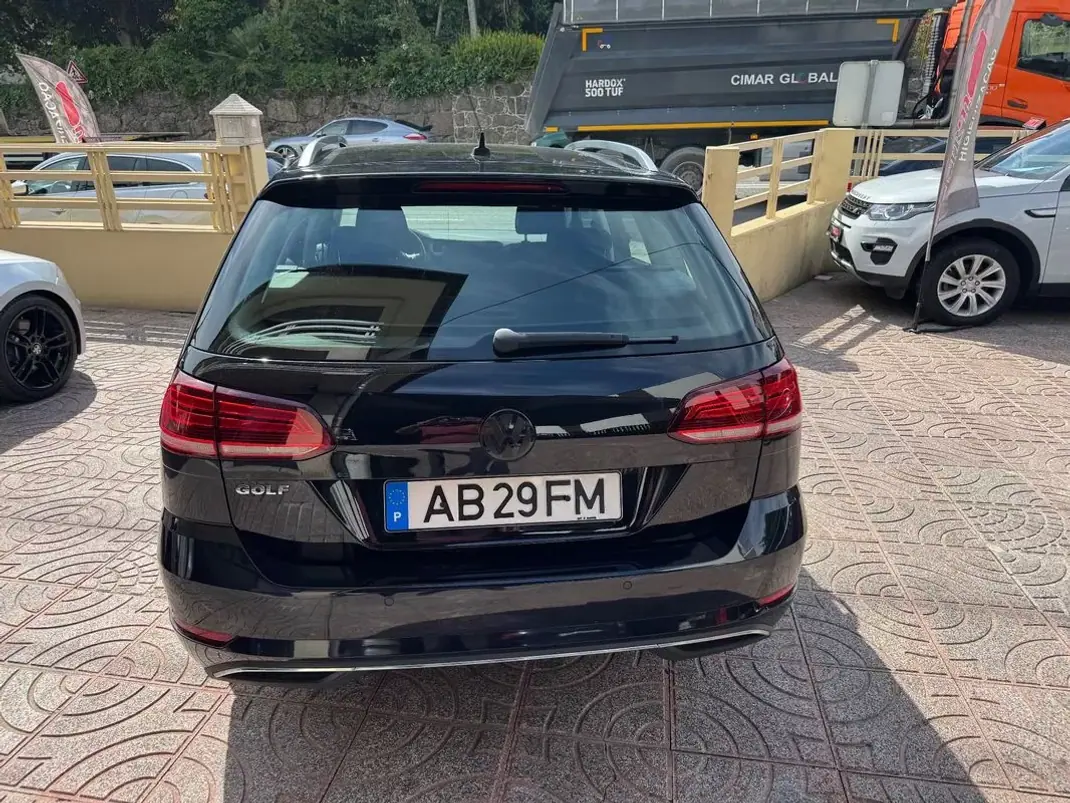 Volkswagen Golf Variant 2020 - 16900 EUR, 122346 km - AUTO.MOTO.pt - 122346km - foto 11 de 34