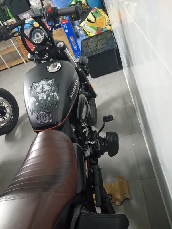 UM Renegade 2022 — foto 2 de 6