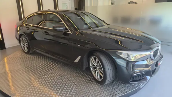 BMW 520 2017 - 19900 EUR, 313208 km - AUTO.MOTO.pt - 313208km - foto 18 de 51