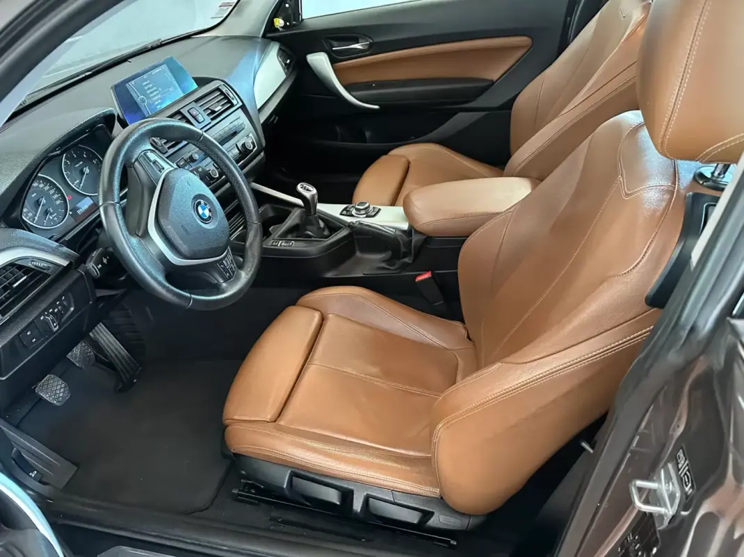 BMW 116 2011 - 13900 EUR, 210181 km - AUTO.MOTO.pt - 210181km - foto 3 de 22