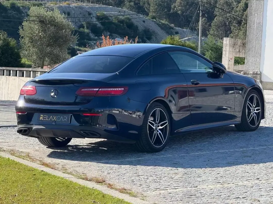 Mercedes-Benz E 220 2017 - 29990 EUR, 215000 km - AUTO.MOTO.pt - 215000km - foto 5 de 34
