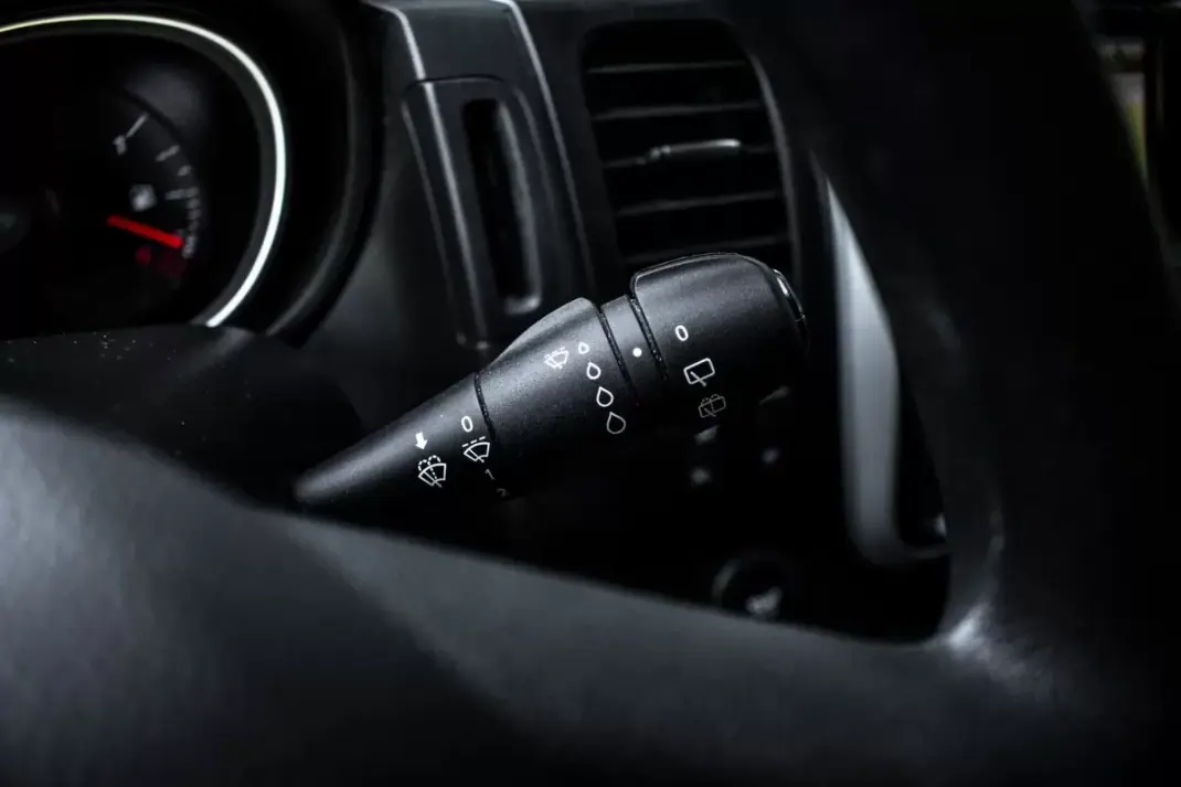 Renault Trafic 2020 - 28990 EUR, 126359 km - AUTO.MOTO.pt - 126359km - foto 14 de 41