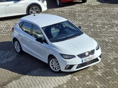 SEAT Ibiza 2023 - 18250 EUR, 32700 km - AUTO.MOTO.pt - 32700km - foto 12 de 28