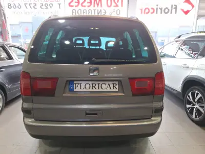 SEAT Alhambra 2007 - 4740 EUR, 314000 km - AUTO.MOTO.pt - 314000km - foto 3 de 17