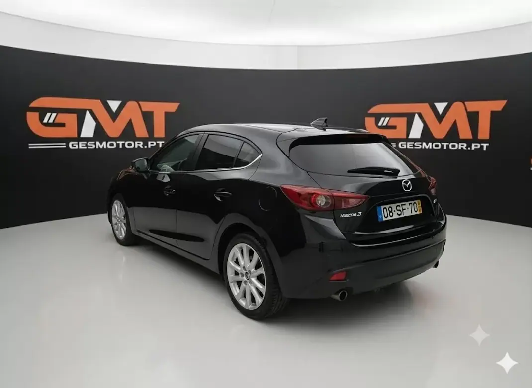 Mazda 3 2016 - 12490 EUR, 87000 km - 87000km - foto 2 de 22