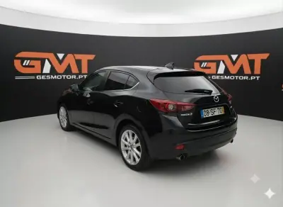Mazda 3 2016 - 12490 EUR, 87000 km - AUTO.MOTO.pt - 87000km - foto 2 de 22