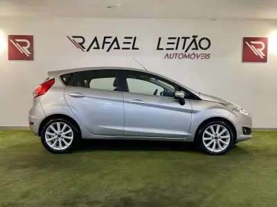 Ford Fiesta 2017 - 10950 EUR, 136000 km - 136000km - foto 6 de 29