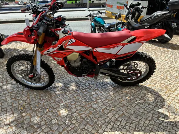 BETA RR 125 2-Stroke 2019 - 4750 EUR, 3610 km - AUTO.MOTO.pt - 3610km - foto 3 de 18