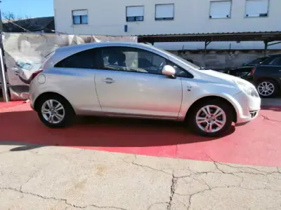 Opel Corsa 2010 - 6850 EUR, 217667 km - 217667km - foto 9 de 34