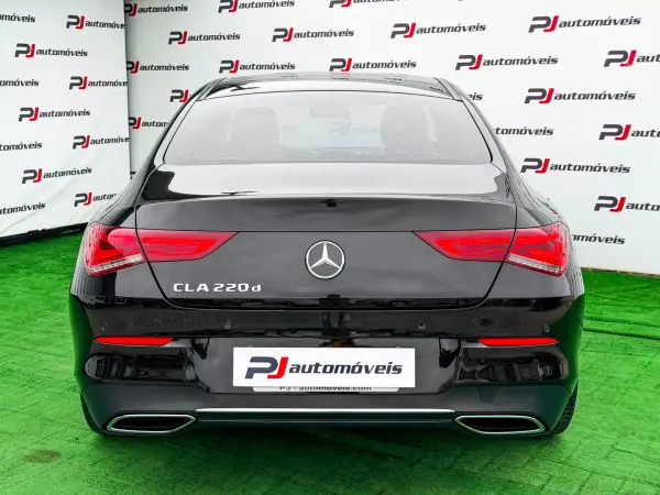 Mercedes-Benz CLA 220 2019 - 26750 EUR, 137070 km - AUTO.MOTO.pt - 137070km - foto 8 de 20