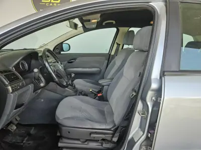 Fiat Croma 2006 - 2999 EUR, 299000 km - AUTO.MOTO.pt - 299000km - foto 4 de 5