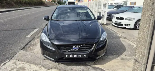 Volvo V40 2015 - 12400 EUR, 216200 km - AUTO.MOTO.pt - 216200km - foto 4 de 26