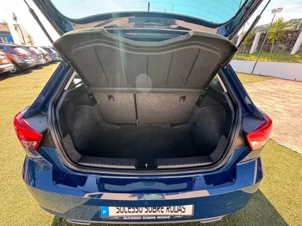 SEAT Ibiza 2017 - 17490 EUR, 85585 km - AUTO.MOTO.pt - 85585km - foto 14 de 14