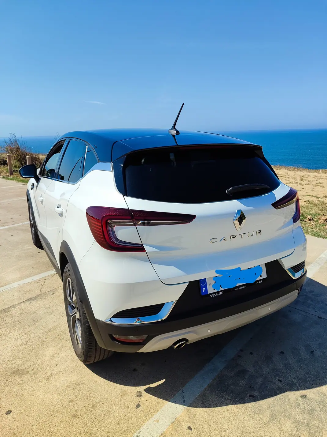 Renault Captur 2020 - 15000 EUR, 30000 km - AUTO.MOTO.pt - 30000km - foto 2 de 14