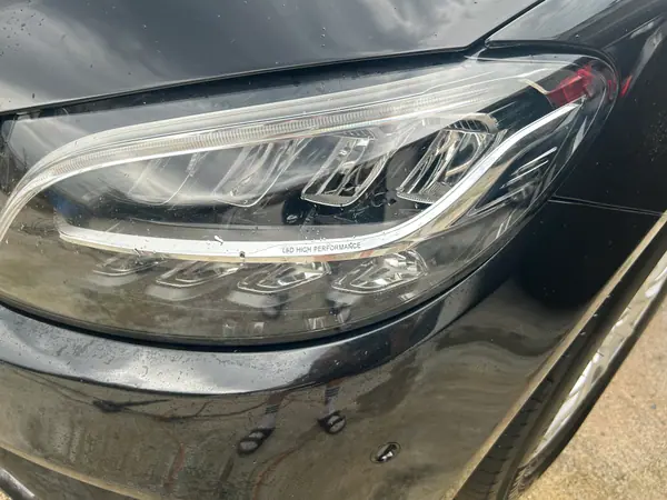 Mercedes-Benz C 180 2019 - 16500 EUR, 215000 km - AUTO.MOTO.pt - 215000km - foto 4 de 13