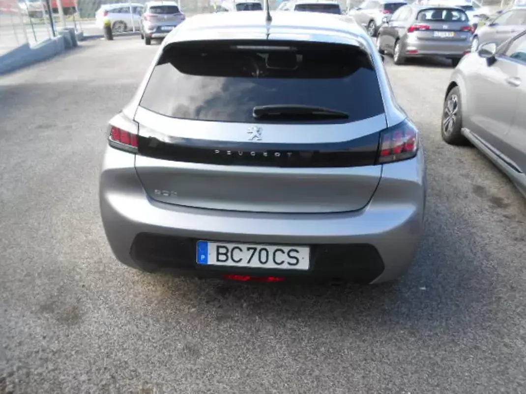 Peugeot 208 2023 - 15500 EUR, 40552 km - AUTO.MOTO.pt - 40552km - foto 5 de 10