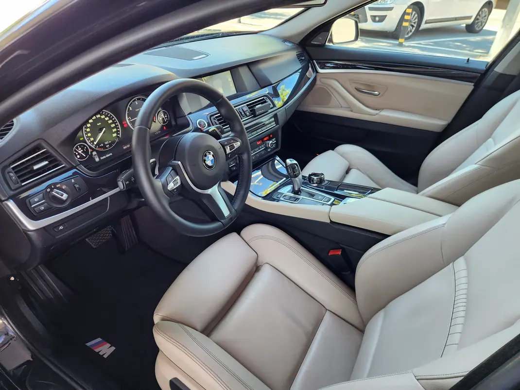 BMW 520 2012 - 8350 EUR, 395000 km - 395000km - foto 5 de 7