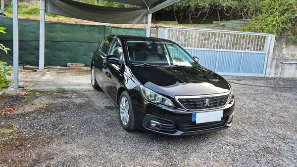 Peugeot 308 2020 - 10950 EUR, 202478 km - AUTO.MOTO.pt - 202478km - foto 4 de 15