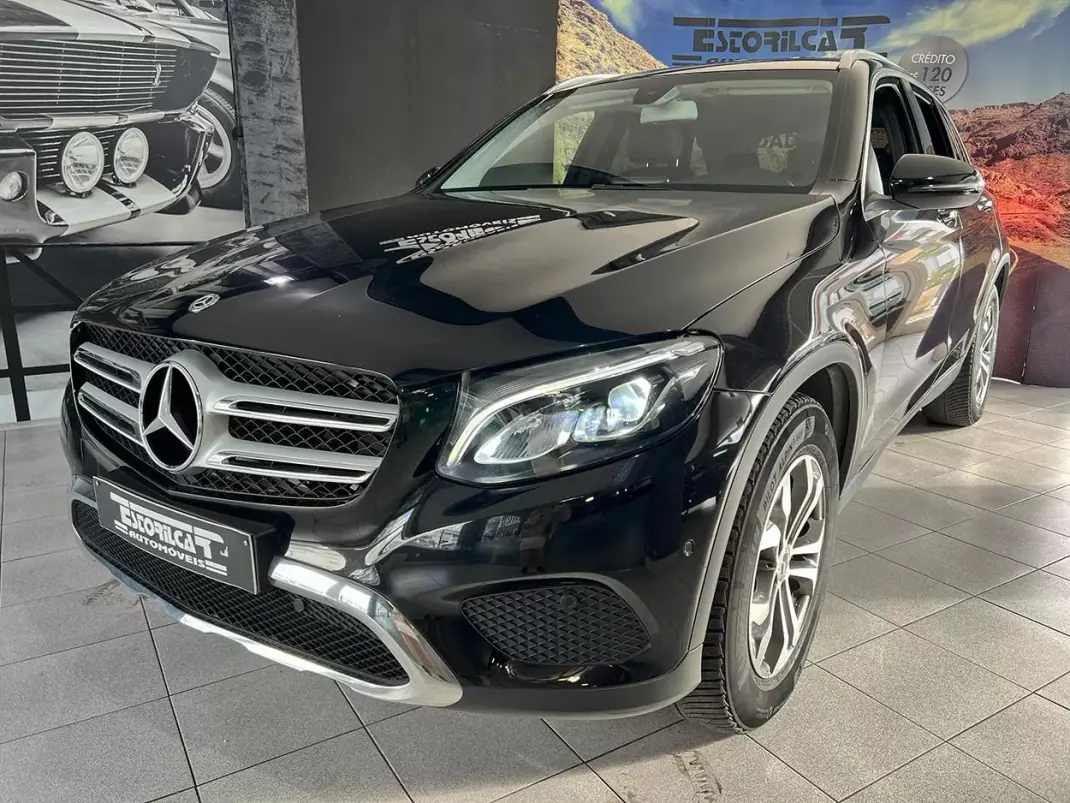 Mercedes-Benz GLC 220 2018 - 36600 EUR, 100274 km - AUTO.MOTO.pt - 100274km - foto 1 de 21
