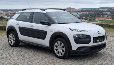 Citroën C4 Cactus 2015 - 8900 EUR, 186378 km - AUTO.MOTO.pt - 186378km - foto 5 de 24