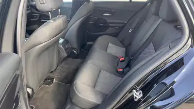 Mercedes-Benz C 200 2023 - 37990 EUR, 32000 km - AUTO.MOTO.pt - 32000km - foto 11 de 19